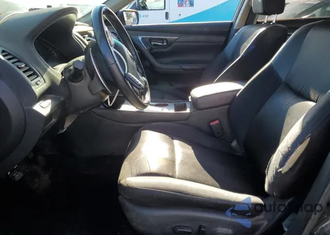 2017 Nissan Altima 2.5 z USA, uszkodzony, nr VIN 1N4AL3AP4HC212375